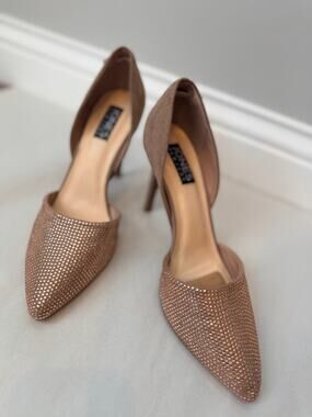 Jones New York Carrie Sparkly Pointed Toe Pumps - Nude / Blush 7.5